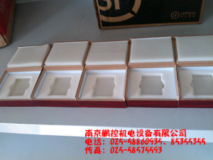 生產(chǎn)銷售標(biāo)準(zhǔn)多刻線玻璃樣塊[0.08um、0.4um、0.8um、1.6um、3.2um]